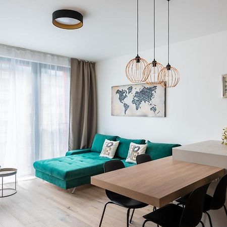 Jay Apartments Прага Екстериор снимка