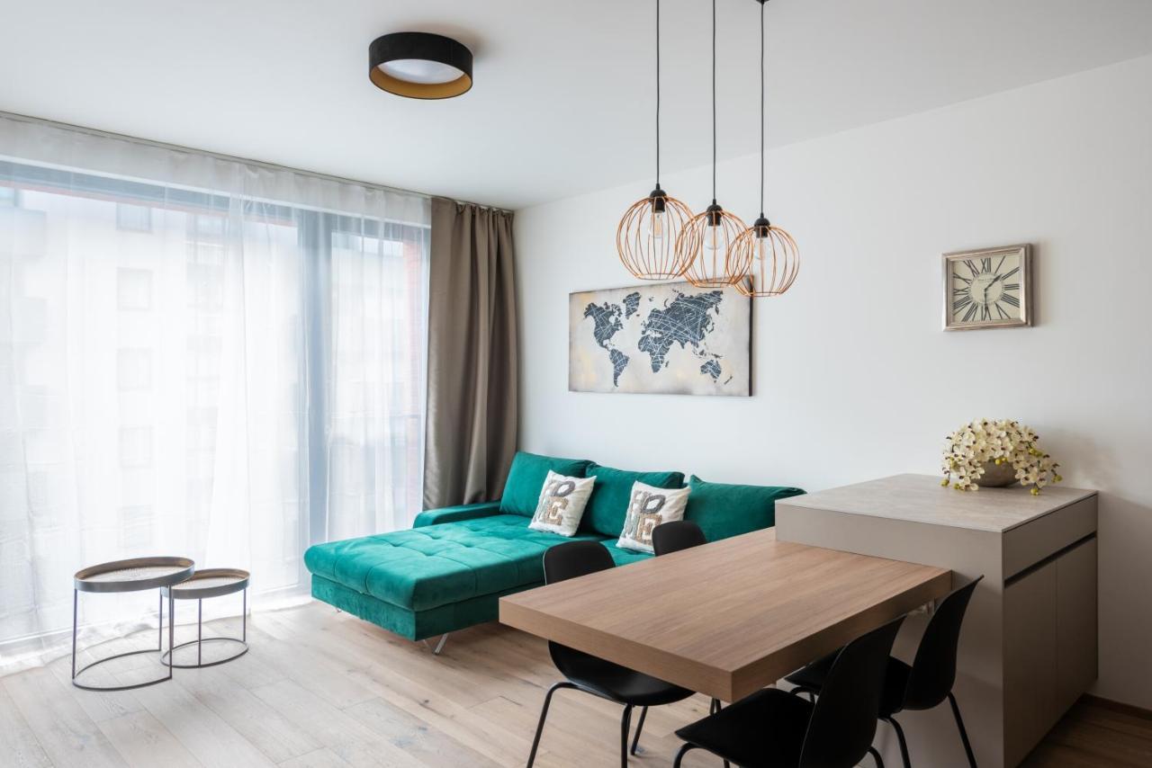 Jay Apartments Прага Екстериор снимка