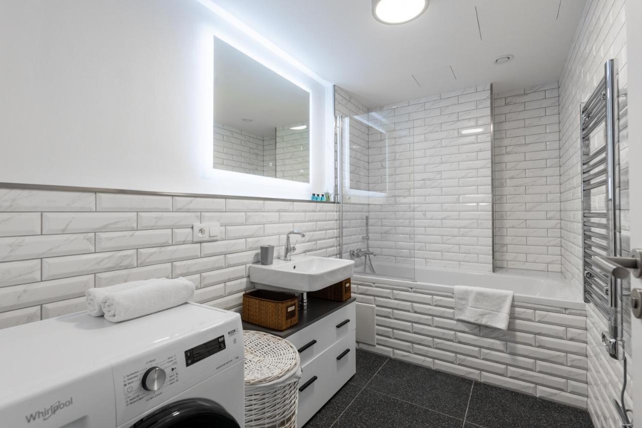 Jay Apartments Прага Екстериор снимка