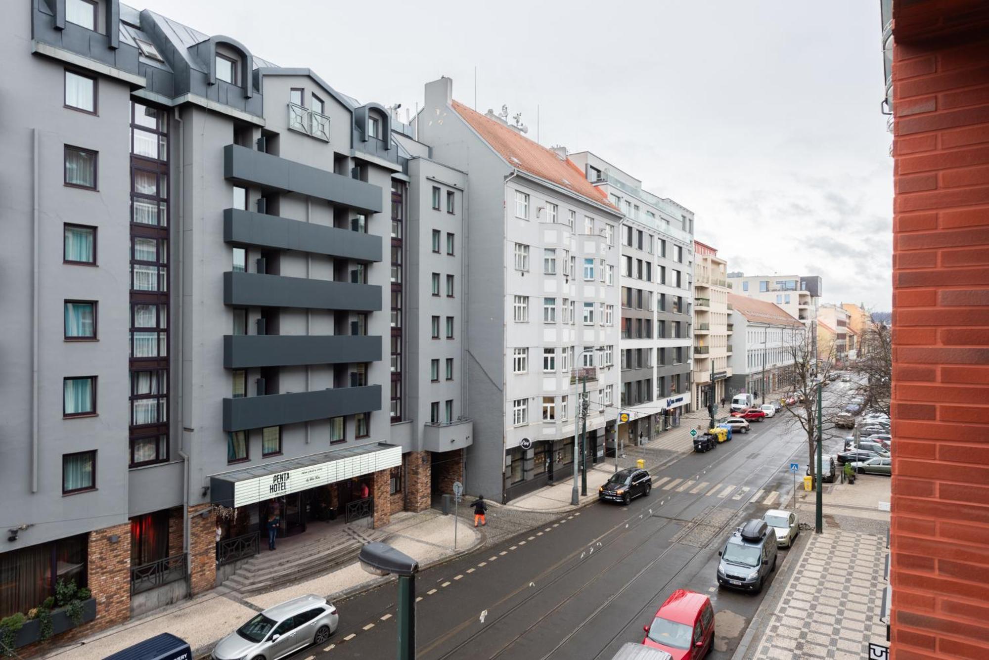 Jay Apartments Прага Екстериор снимка